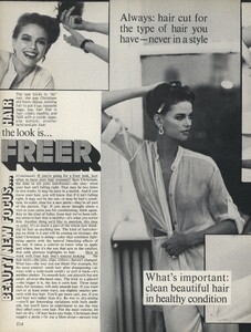 Freer_Elgort_US_Vogue_March_1977_03.thumb.jpg.877e807fae0b48c0c5a35476a7dcfe40.jpg