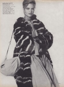 Fur_Penn_US_Vogue_September_1977_05.thumb.jpg.0e20c2d7525568ca4ce60562dbc05347.jpg