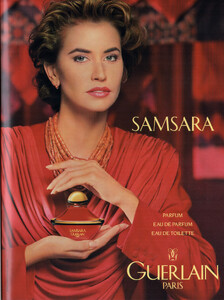 GuerlainSamsaraPerfumeAdpetraDe0591.thumb.jpg.724fdde69f42cc386f7a32cb25e9e8a5.jpg