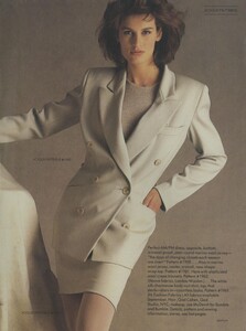 Ishimuro_US_Vogue_August_1987_02.thumb.jpg.35a7388403bf169236ce10a65566a8eb.jpg