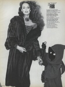 Ishimuro_US_Vogue_November_1977_06.thumb.jpg.60e7f6e8cad828838476cf4c8e5d9d66.jpg