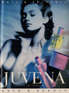 JuvenaBathBeautyAdpetraDe0690.thumb.jpg.490f38f004229cf46564a0481d24f190.jpg