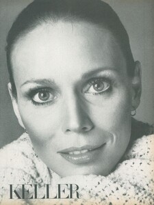 MK_Avedon_US_Vogue_July_1977_02.thumb.jpg.96dc60c57635dbff436023b0b9363910.jpg