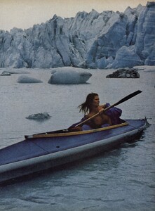 Malinowski_US_Vogue_April_1979_12.thumb.jpg.f26320b0a831e48ea7c2df1f87dd8e63.jpg