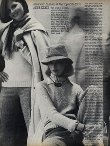 Michals_US_Vogue_September_1976_09.thumb.jpg.da31e70830f4f4f7a8320d17a2eebd57.jpg