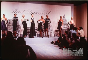 ParPaP86oct_1074.thumb.jpg.ab656d0469f5e35d607d5728b59b53b3.jpg