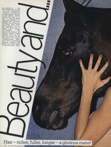 Penn_von_Wangenheim_US_Vogue_February_1977_03.thumb.jpg.94e7cfbce06272c758c36c6925bfdbc3.jpg