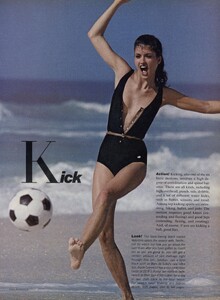Reinhardt_US_Vogue_April_1979_08.thumb.jpg.e991f314d389148cd3ab2dfddb9a2eb8.jpg