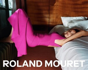 Roland-Mouret-Resort-2023-3-728x582.jpg