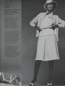 Scavullo_US_Vogue_February_1974_14.thumb.jpg.c5b4dab6e035910f6b9ef41f7c784b1f.jpg