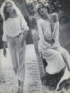 Scavullo_US_Vogue_November_1977_05.thumb.jpg.bee6c1c535db4c4cde6d60b26f2c3fac.jpg