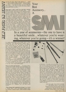 Smile_Elgort_US_Vogue_March_1977_01.thumb.jpg.090ea476324828856c0731da2600a706.jpg