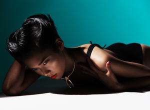 Sundsbo_Vogue_Japan_Nippon_November_2009_02.thumb.png.2d32ca0154a61b75c3c4395966e9538f.png