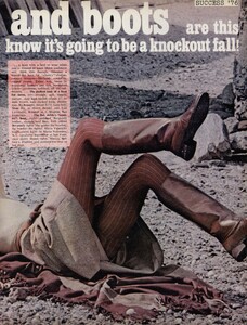 Turbeville_US_Vogue_July_1976_02.thumb.jpg.ff89487627e6eb2cbd856c6075f4375b.jpg