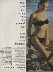 Water_US_Vogue_June_1979_03.thumb.jpg.1e11741675b78c94a0f6dd657108f024.jpg