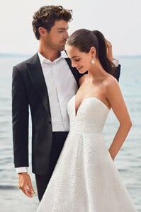 all_LP_CW3622_BridalCampaignLaunch_Gallery03_eme.jpg