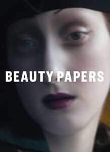 beauty-papers-ss18_by_sarah-moon_(1).thumb.jpg.ed4246fcc8ad19cd18c2716bdb6e531c.jpg