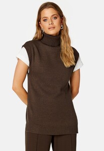 bubbleroom-solana-knitted-vest.jpg