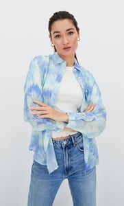 flowing-shirt-sky-blue-womens-stradivarius-shirts-blouses.thumb.jpg.bcb8832557c61137fc46d0d50d9ad5c3.jpg