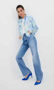 flowing-shirt-sky-blue-womens-stradivarius-shirts-blouses_2.thumb.jpg.f22ef18f4108edc5e4bf05fc8da95858.jpg
