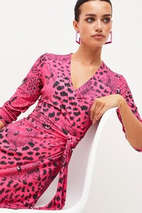fuchsia-petite-leopard-print-midi-jersey-dress--2.jpeg