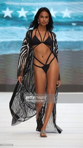 gettyimages-1409010167-2048x2048.thumb.jpg.2c7ba78de0376dc6feb58834fc3d42f1.jpg