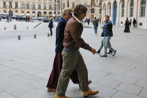 gwyneth-paltrow-and-brad-falchuk-out-in-paris-09-30-2022-0.jpg