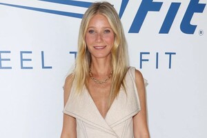 gwyneth-paltrow-at-goop-inspiration-copper-fit-in-los-angeles-10-20-2022-0.jpg