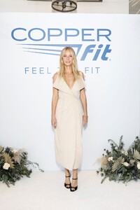 gwyneth-paltrow-at-goop-inspiration-copper-fit-in-los-angeles-10-20-2022-1.jpg