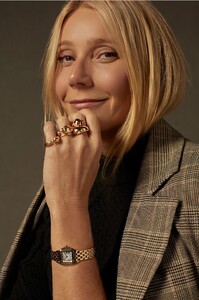 gwyneth-paltrow-g.label-photoshoot-november-2022-20.jpg