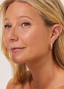 gwyneth-paltrow-goop-jewelry-june-2022-3.jpg