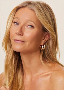 gwyneth-paltrow-goop-jewelry-june-2022-9.jpg