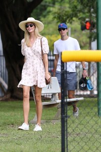 ivanka-trump-out-in-miami-10-02-2022-6.thumb.jpg.49b43778f03ad9d0d54a32f4437faf6d.jpg