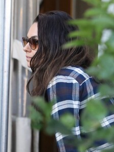 mila-kunis-and-ashton-kutcher-at-angelini-italian-restaurant-in-west-hollywood-06-28-2022-1.jpg