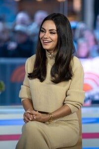 mila-kunis-the-today-show-in-new-york-09-28-2022-3.jpg