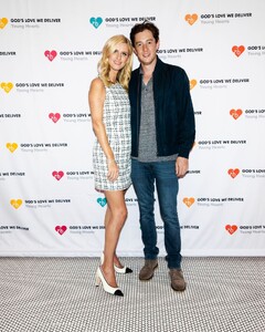 nicky-hilton-young-hearts-friends-fest-in-new-york-09-20-2022-7.jpg