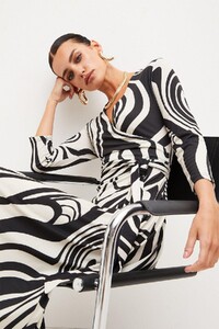 petite-mono-print-jersey-dress-2.jpeg