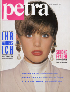 petraDe0890coverKatjaSouverein.thumb.jpg.13f5a4144926e6c7155c7627be691d94.jpg