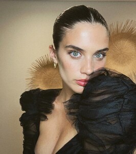 sarasampaio_311286213_809311440186500_2238773331281523396_n.jpg