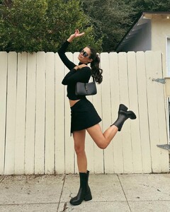 sarasampaio_311659051_660072832201684_9070264521974817863_n.jpg