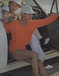 von_Wangenheim_US_Vogue_April_1974_03.thumb.jpg.329646ffb7e760d75c1a2ef936bbe2ec.jpg