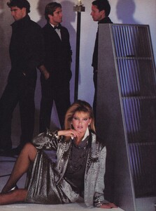 von_Wangenheim_US_Vogue_December_1980_06.thumb.jpg.97fd9cc7082ecfa84a06ccab1b345e3d.jpg