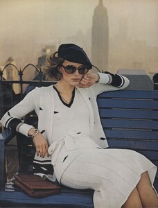 von_Wangenheim_US_Vogue_February_1974_04.thumb.jpg.5e12efb9dc3573e2b3c75cf8827537fa.jpg