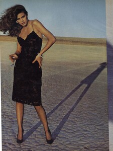 von_Wangenheim_US_Vogue_February_1979_05.thumb.jpg.5d2c171dec4eaa4ef6e1c4b0990581a3.jpg