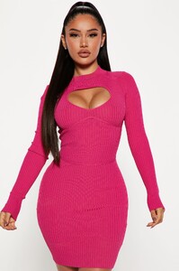 09-14-22Studio4_ME_KP_10-30-46_11_42465_HotPink_14768_PB.jpg