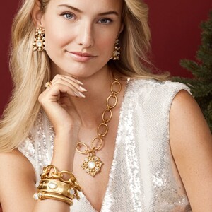 102522_HolidayMonaco_Banner_Mobile.jpg