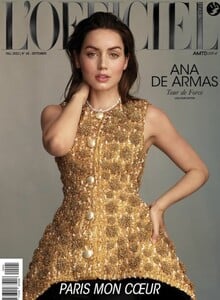 L'Officiel Italy 1222.jpg