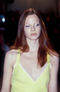 1074620805_marianneschroderfe9949.thumb.jpg.60edbf28d83c811f747a68d0727125ee.jpg