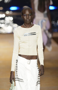 1502740646_alekwekep0312-.thumb.jpg.e57c9e03afeb1147a541fba96c4fe542.jpg