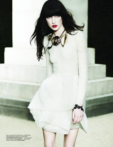 1676472678_Jacquelyn_Jablonski_by_Matt_Irwin_(The_Woman_You_Want_To_Be_-_Vogue_Turkey_Decem(3).thumb.jpg.2e91d747e9554e580f29bf4c5ef623ae.jpg